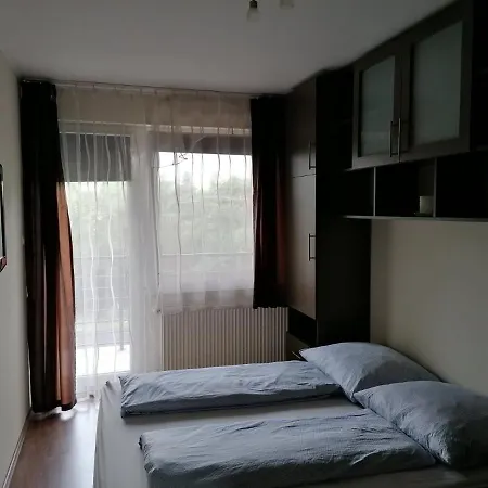 Apartment Family *